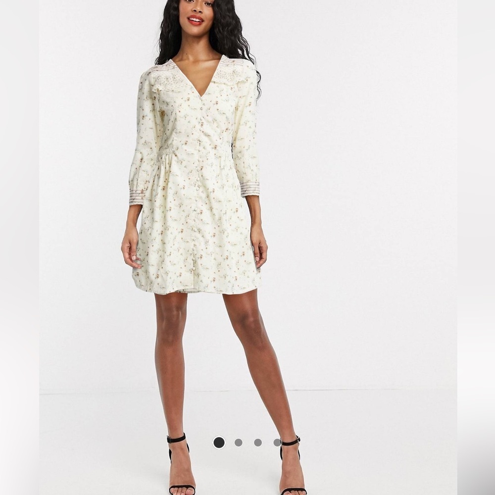 ✨Mini tea dress in cream floral